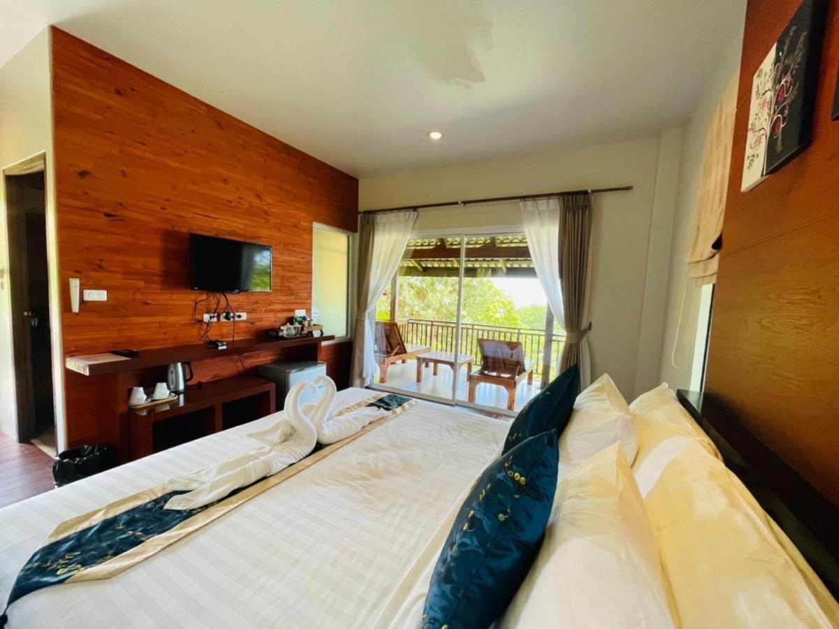 Bakantiang Resort Ko Lanta Exteriör bild