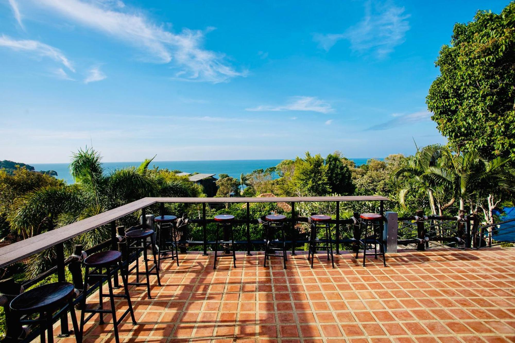 Bakantiang Resort Ko Lanta Exteriör bild